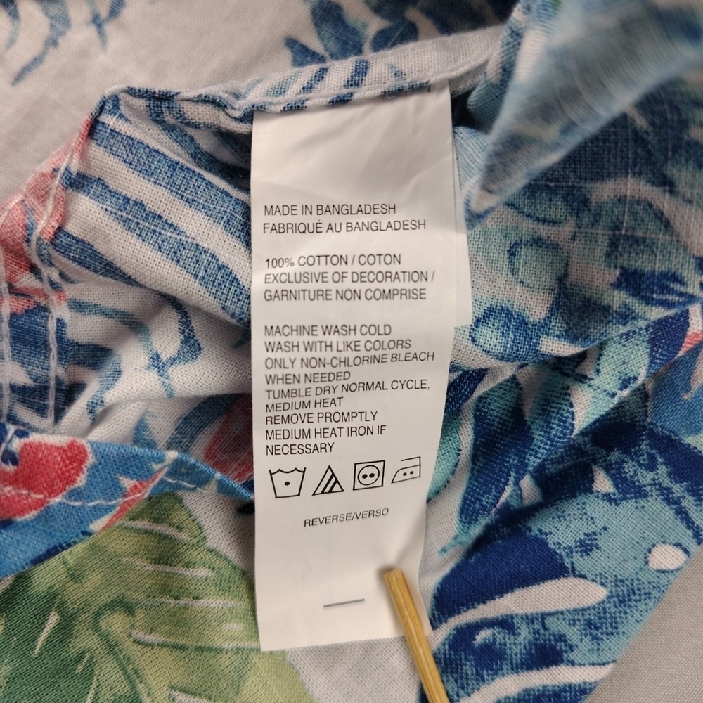IZOD Saltwater Short Sleeve Button Down Shirt Mens S Blue Tropical Floral NWT - Picture 5 of 16